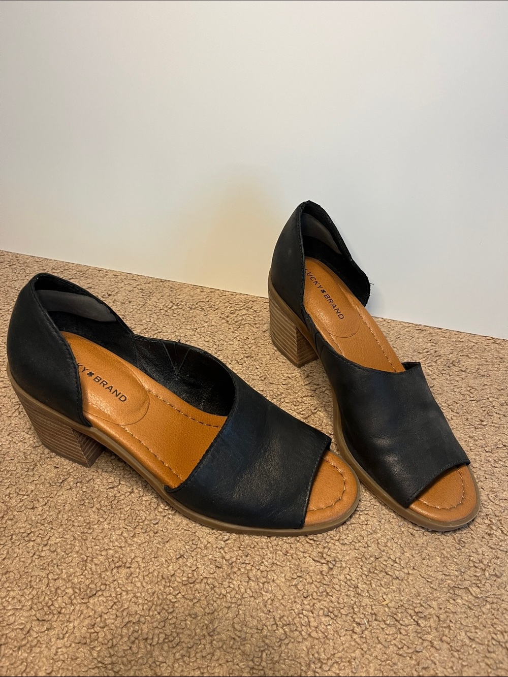 Lucky Brand Black Open-Peek Block Heel Sandals